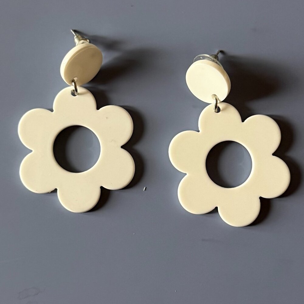 J. Spencer White Daisy Earrings